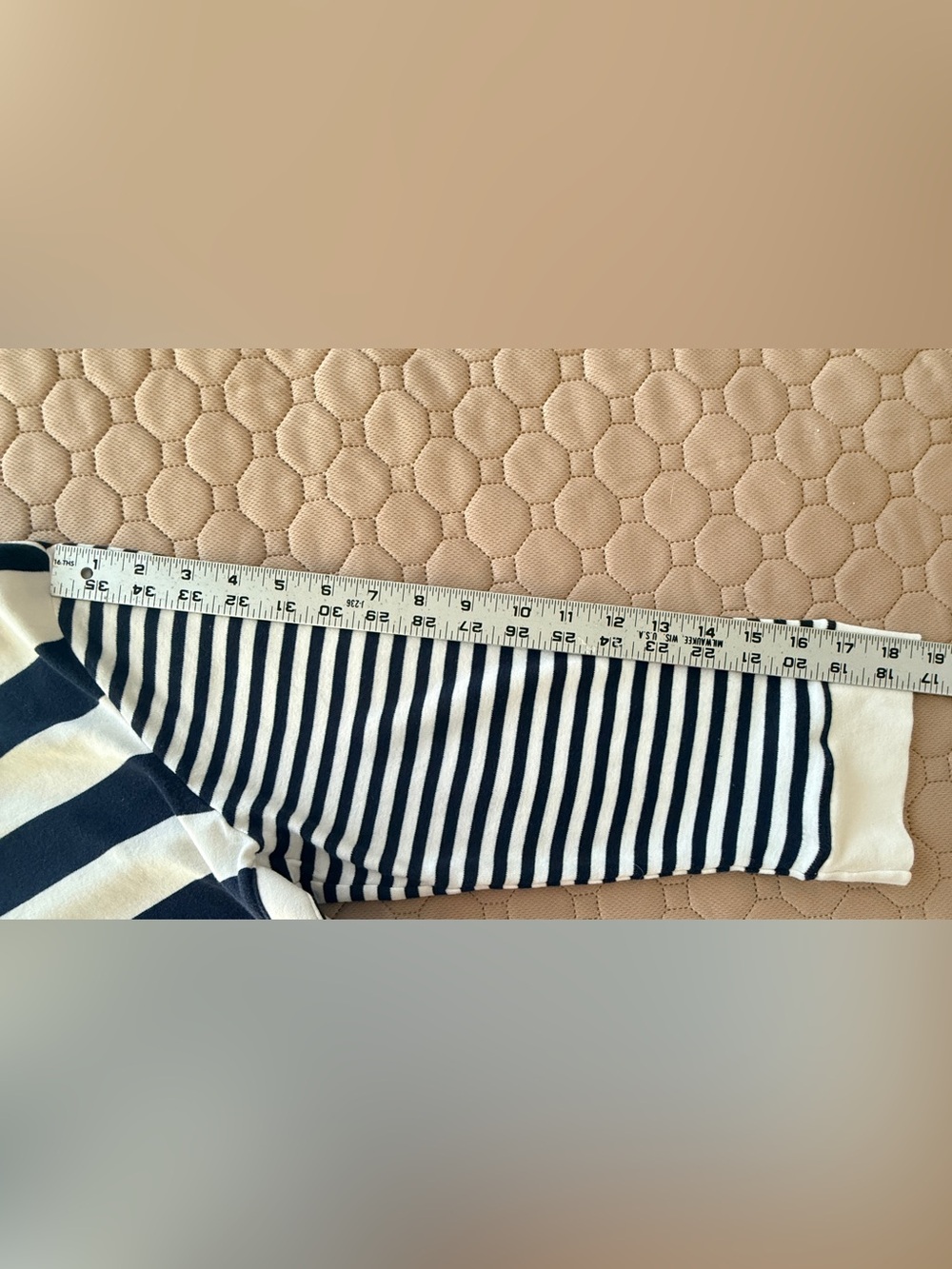 J. Jill EUC Nautical Striped Top made
of 100% organically grown cotton.
Size M - Picture 9 of 10